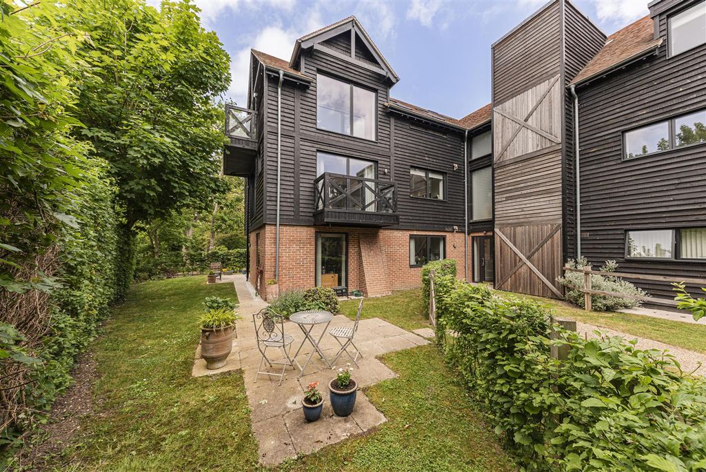 Property photo 2 of 27 L J Imaging-33.Jpg
