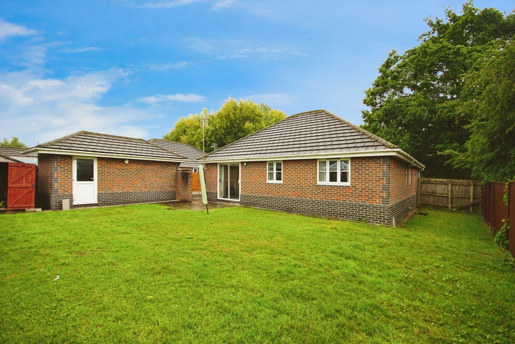 Property photo 2 of 18 Photo