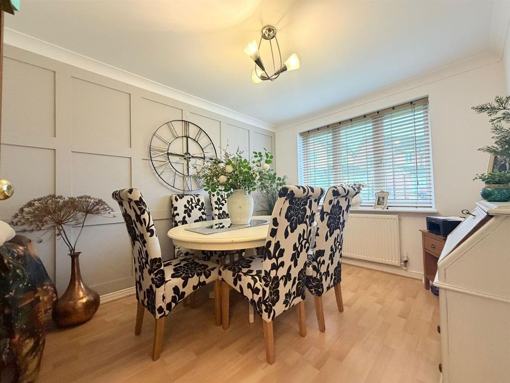 Property photo 3 of 23 Am (3).Jpeg