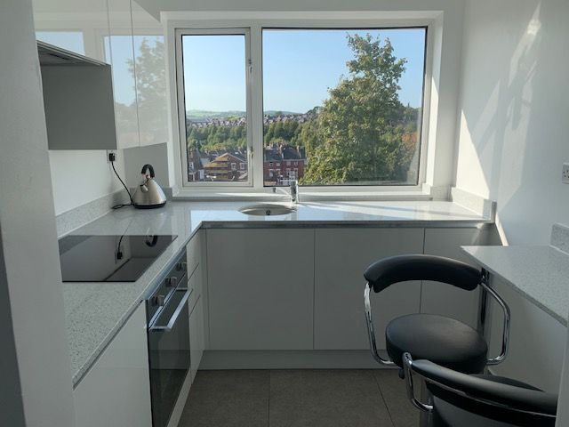 Property photo 1 of 2