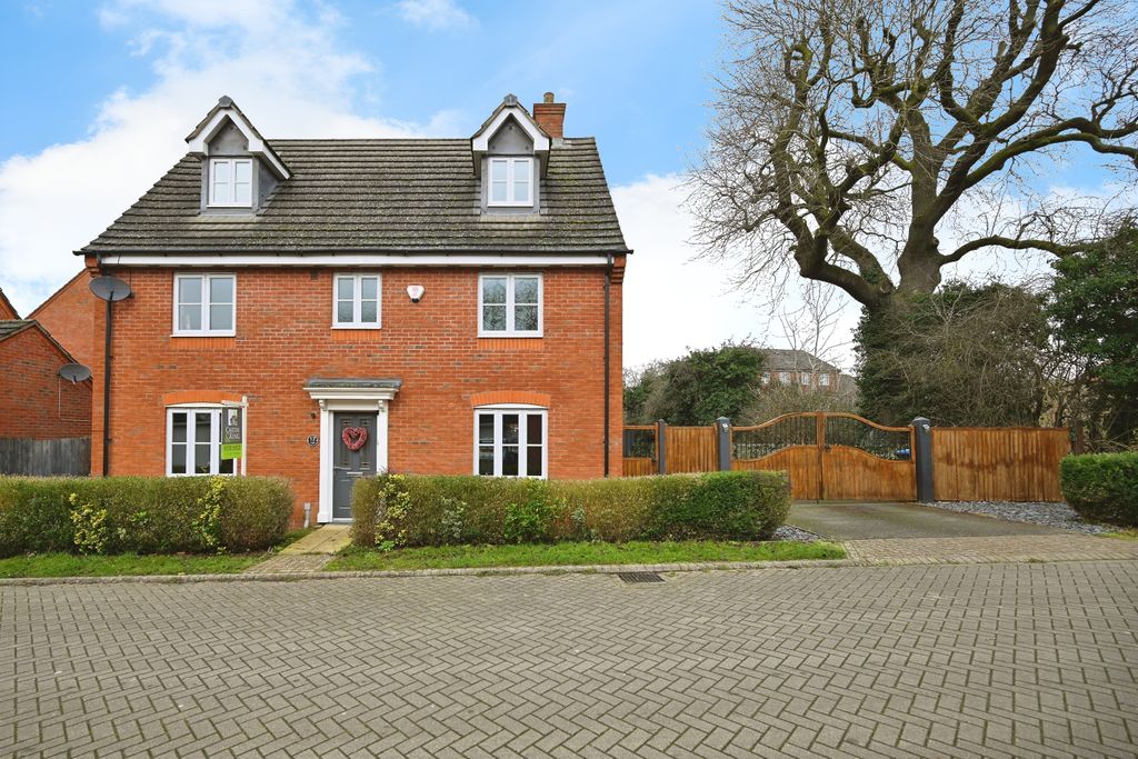 Property photo 1 of 24