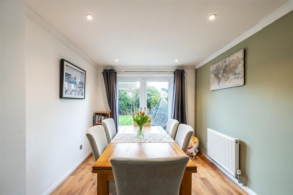 Property photo 3 of 14 6 Bashford Way Internals-9.Jpg