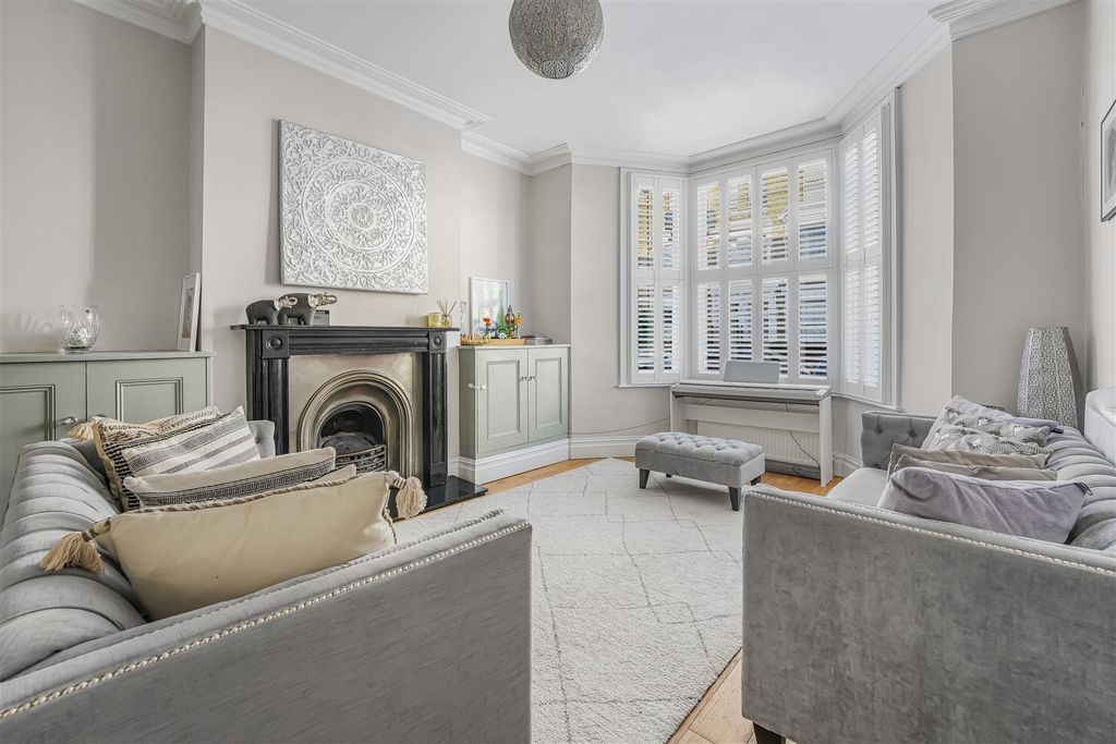 Property photo 2 of 19 Mnh09021.Jpg