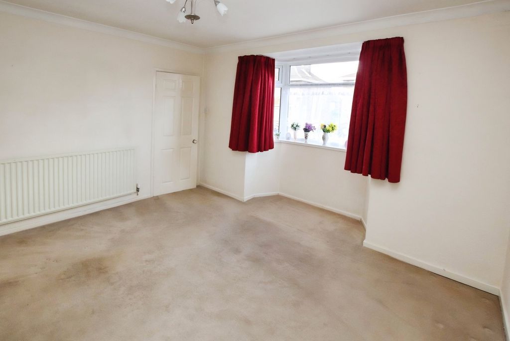 Property photo 2 of 16 Photo 14