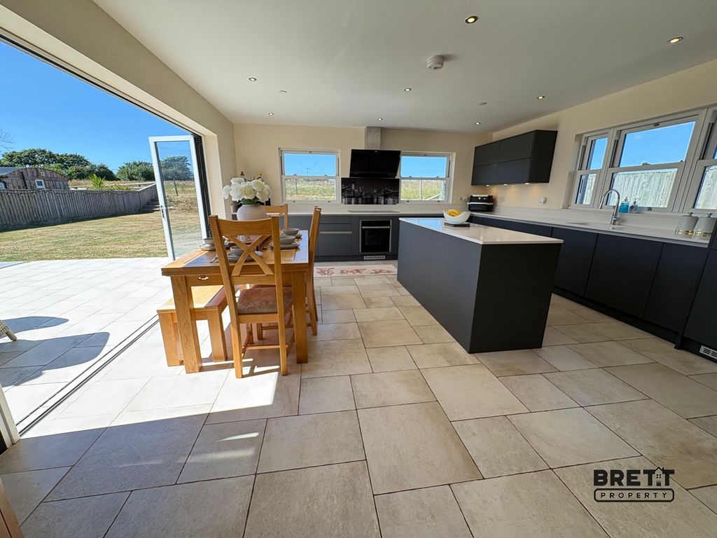Property photo 3 of 19 Kitchen-Breakfast Room