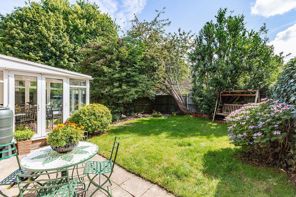 Property photo 2 of 20 62 Caling Croft-Lr17.Jpg