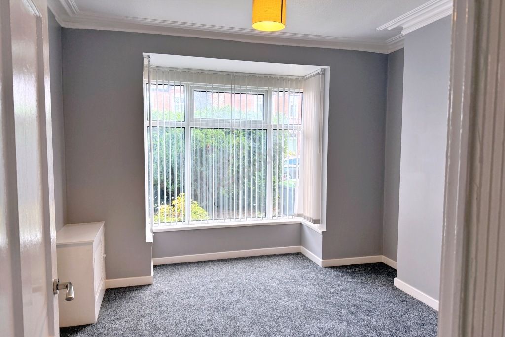 Property photo 1 of 8 1 Bedroom Ground Floor Flat Near Acocks Green Shopping Centre