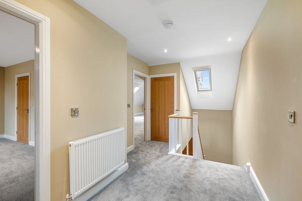 Additional image 14 of 5 bed detached bungalow for saleCleveland Avenue, North Hykeham LN6
