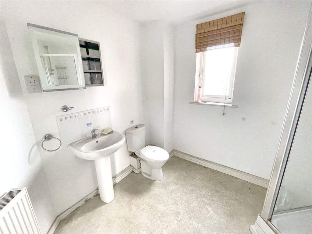 Property photo 2 of 11 Picture No. 08