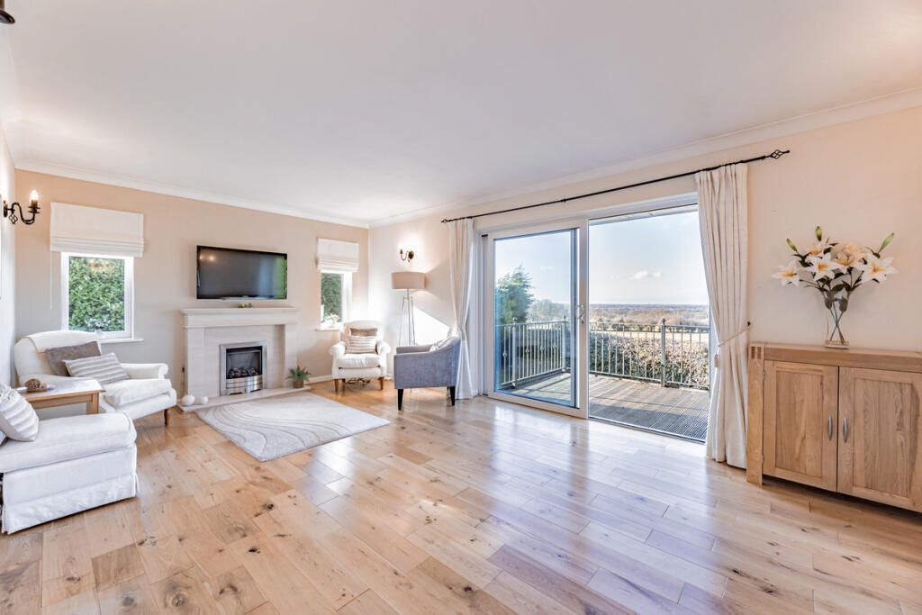 Property photo 2 of 16 Living Room