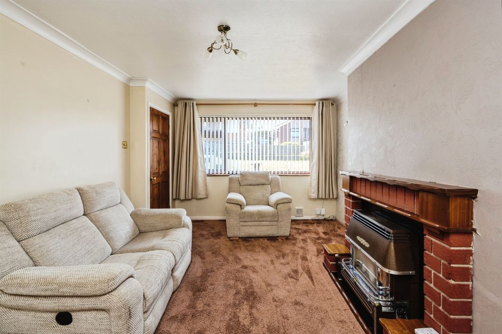 Property photo 2 of 16
