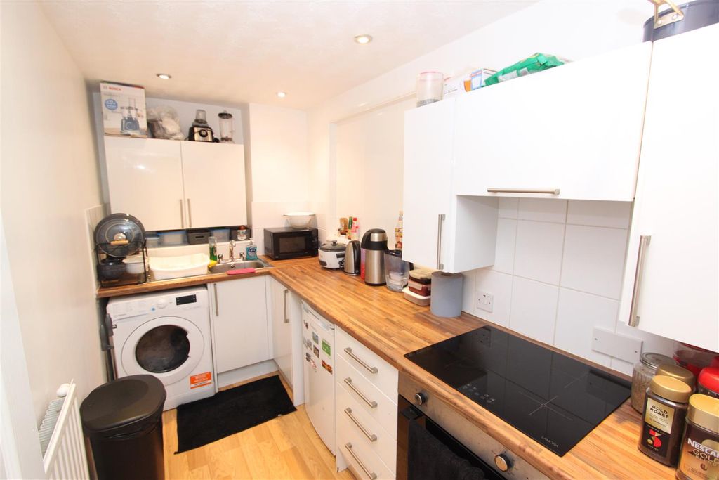 Property photo 2 of 7 Img_5049.Jpg