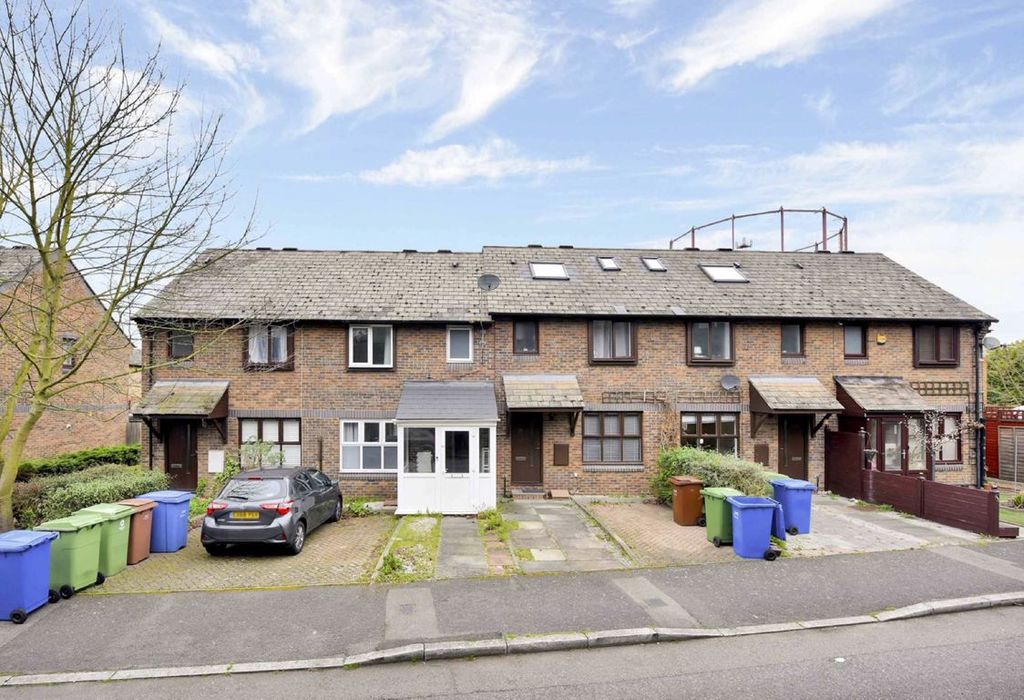 Property photo 1 of 6