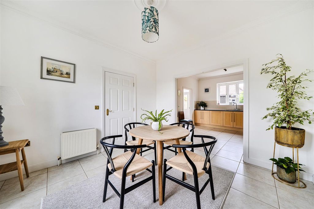 Property photo 2 of 19 Dining Room