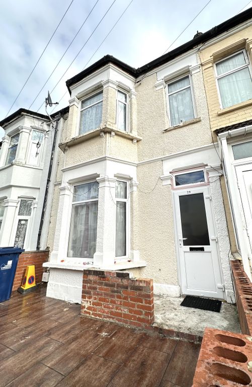 Property photo 2 of 11 Gallery