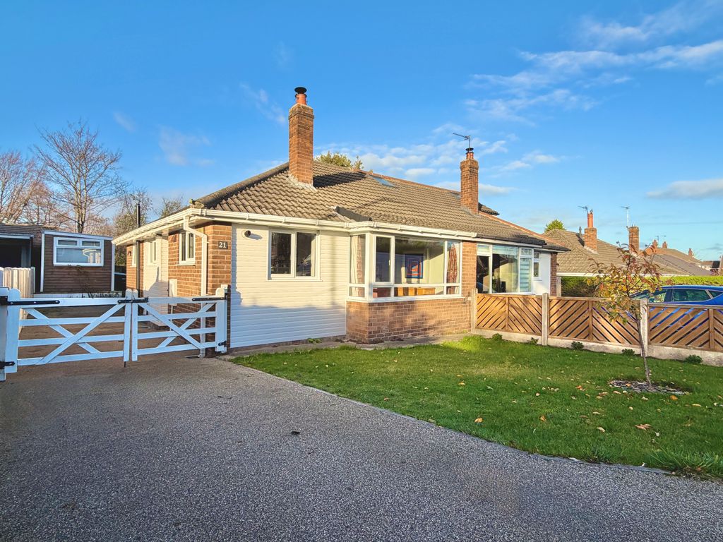 Property photo 1 of 18 External