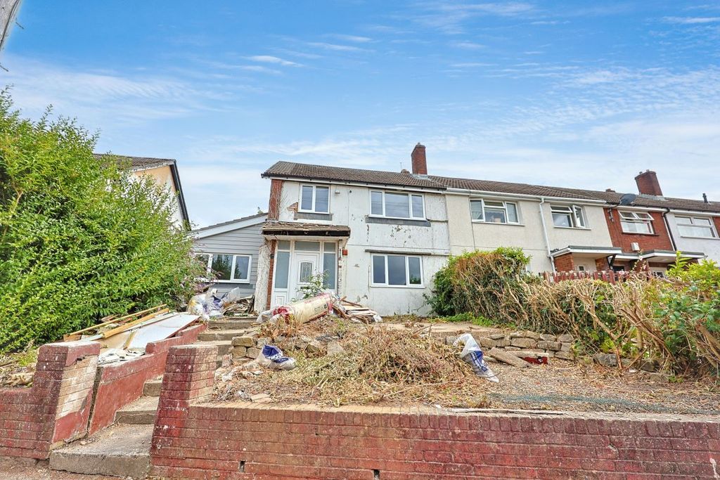 Property photo 2 of 14