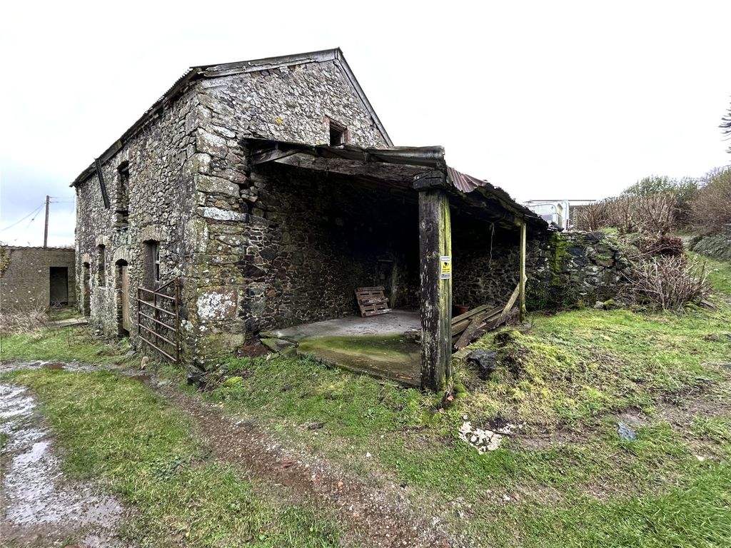 Property photo 2 of 8 Picture No. 06