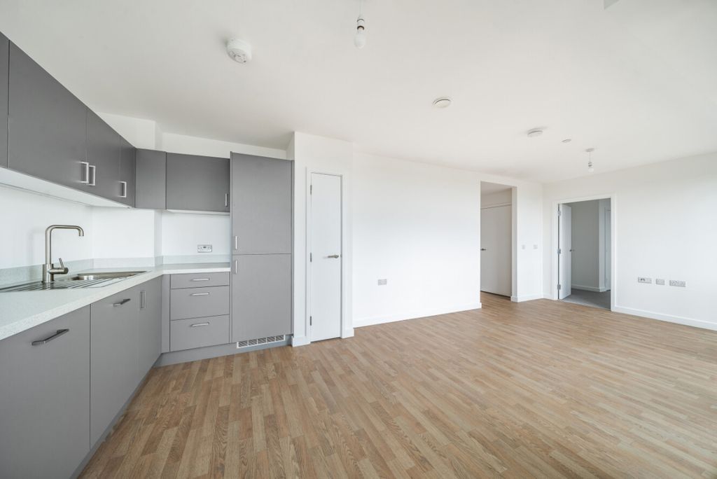 Property photo 2 of 15 1129903 (2)