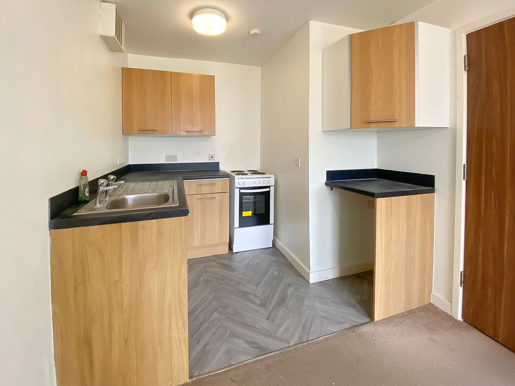 Property photo 3 of 6