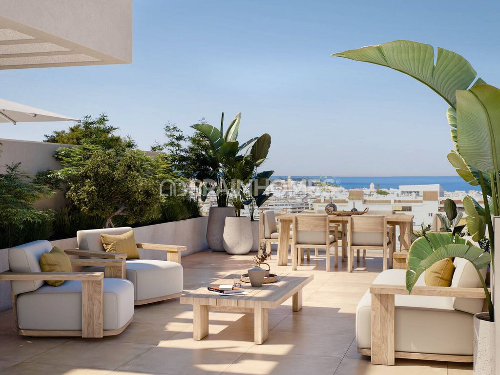 Property photo 1 of 26