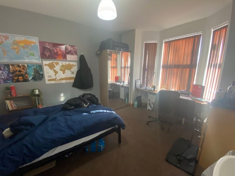 Property photo 3 of 11 Photo 3