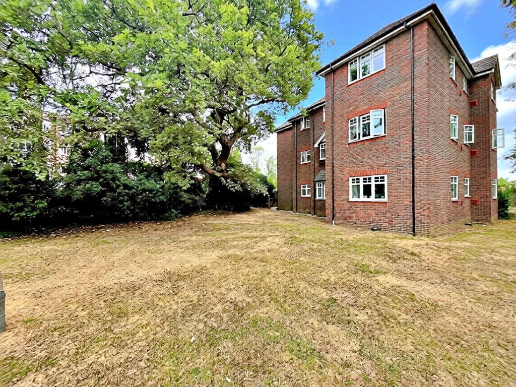 Property photo 2 of 10 Photo 11