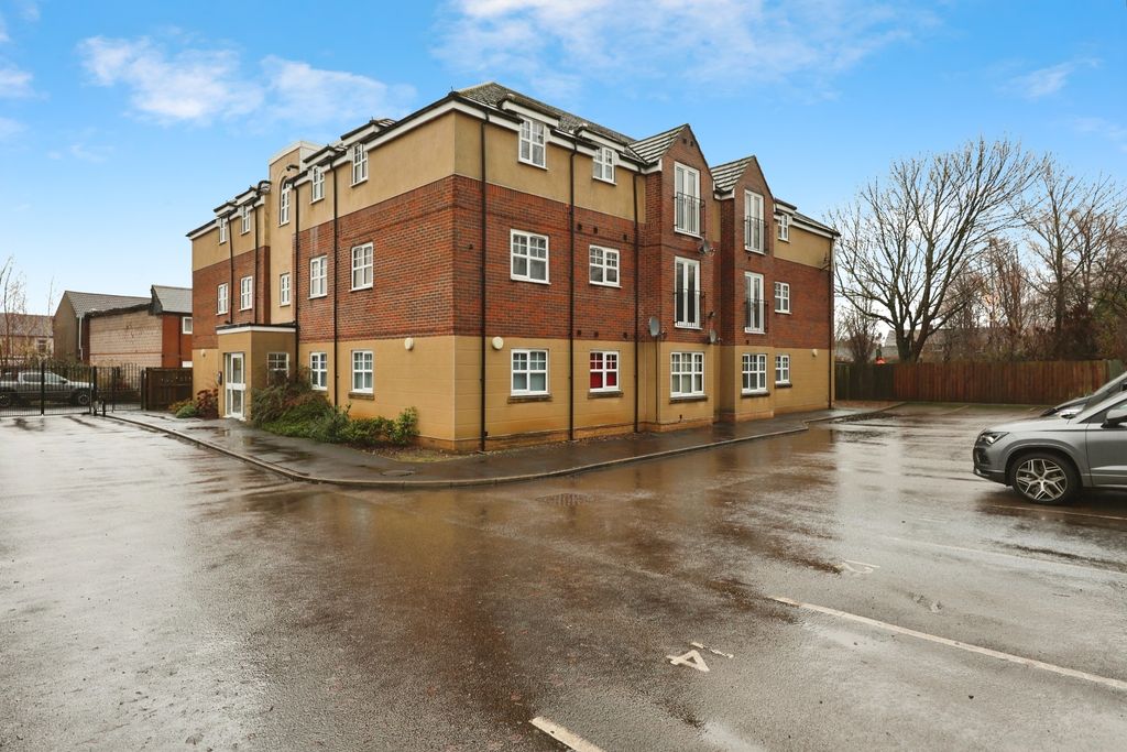 Property photo 1 of 11 Pbox-Img.Jpg