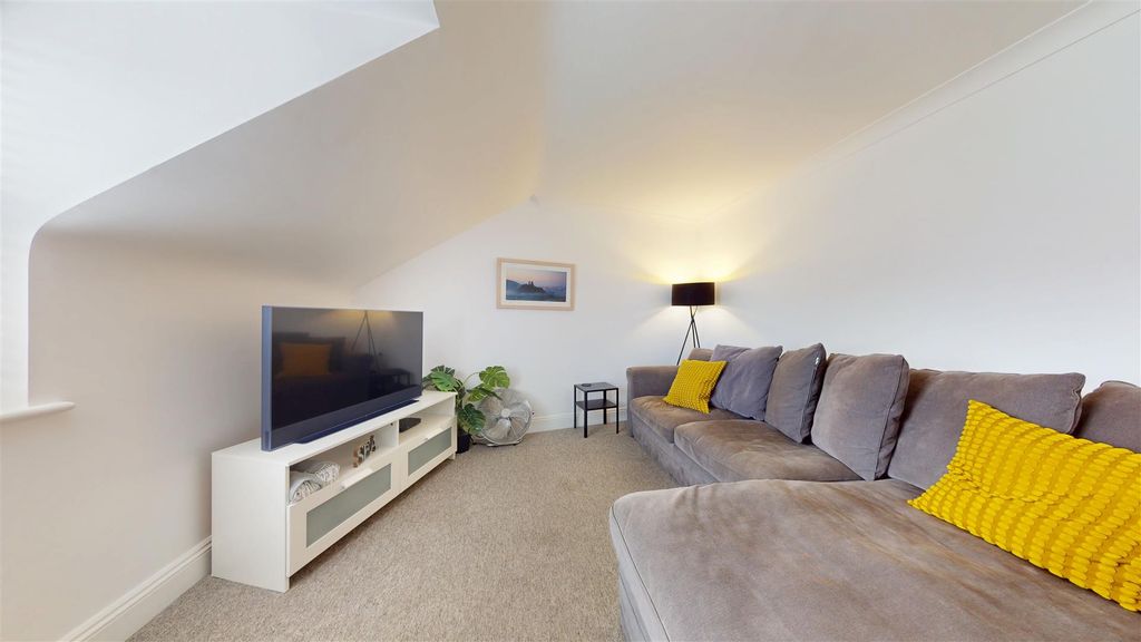 Property photo 2 of 6 10062025_095831.Jpg