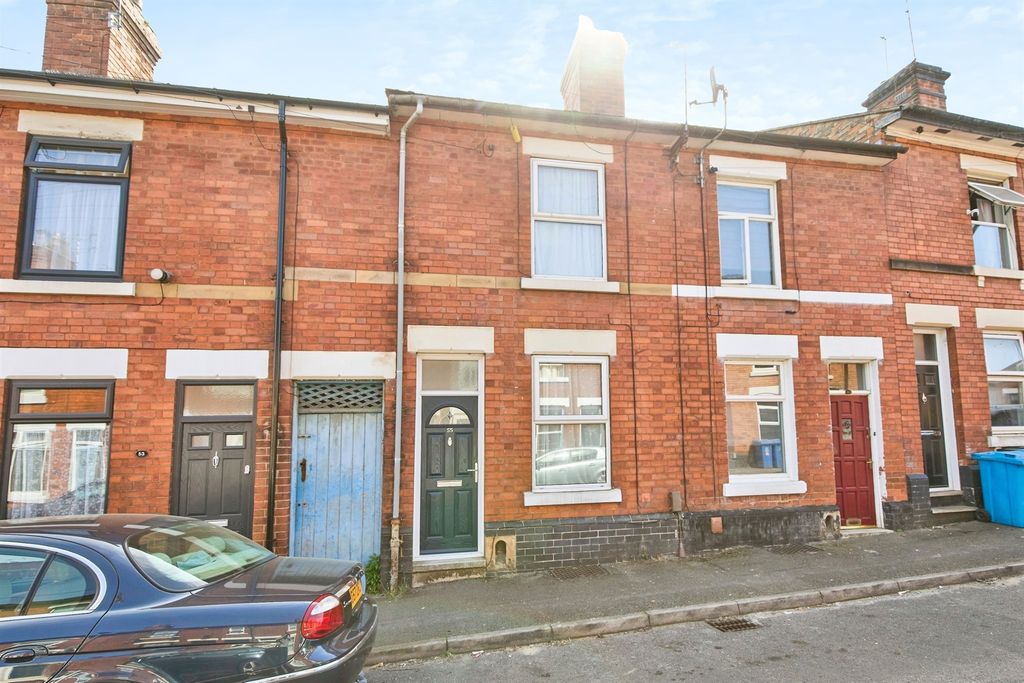 Property photo 1 of 15