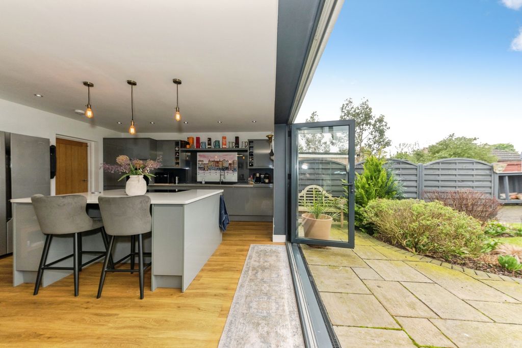 Property photo 2 of 29 Bi-Folding Doors To Garden