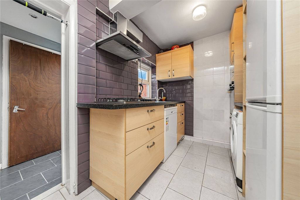 Property photo 3 of 10 Picture No. 10