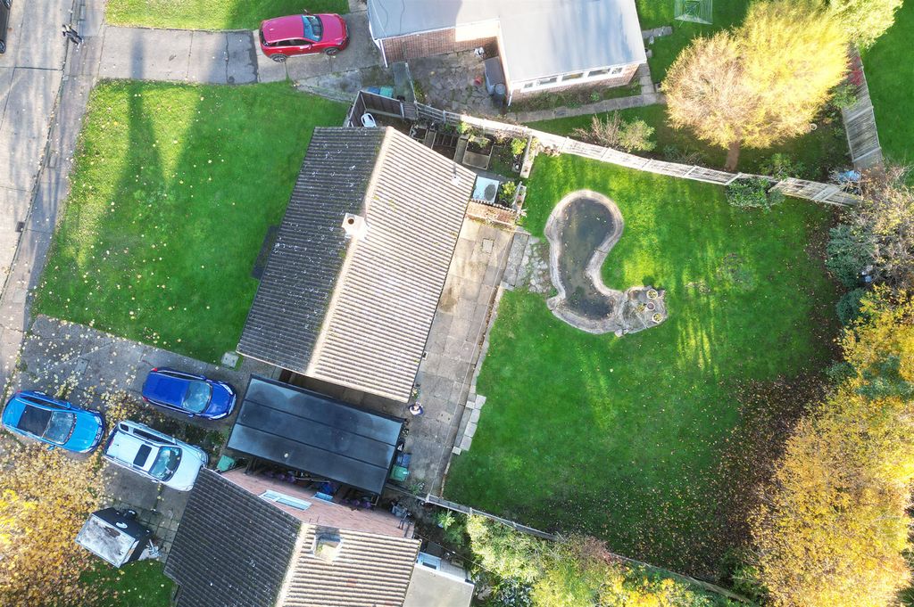 Property photo 2 of 25 Picture No. 22