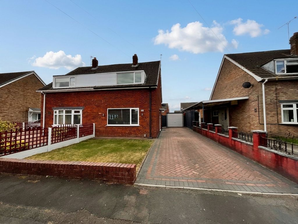 Property photo 1 of 17