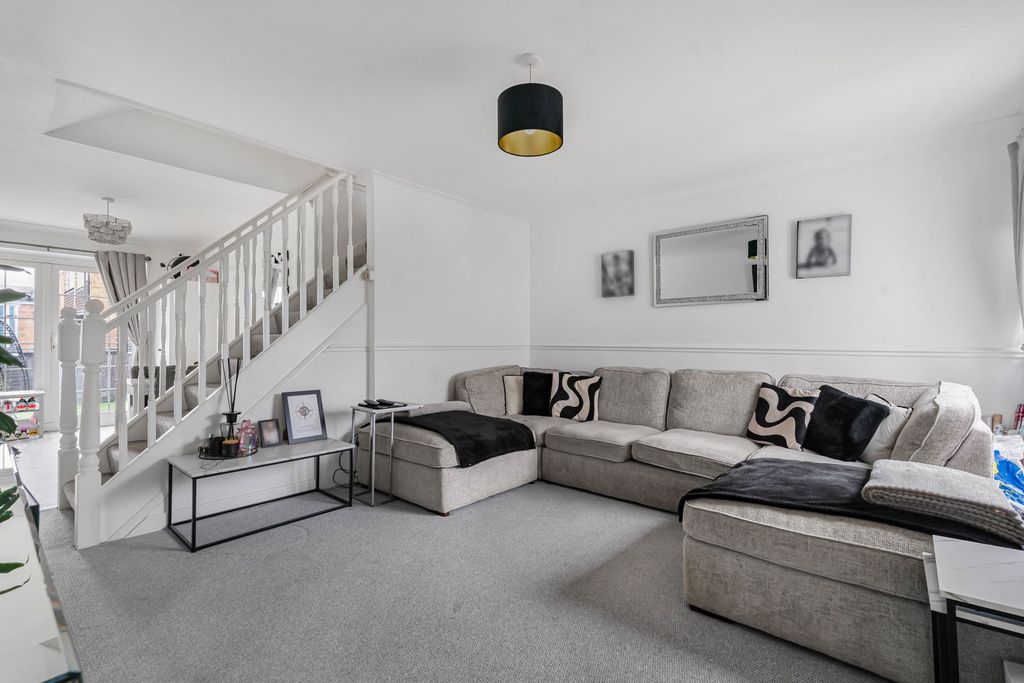 Property photo 2 of 13 Reception Room