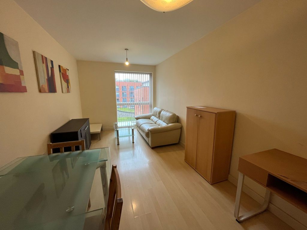Property photo 2 of 7 1
