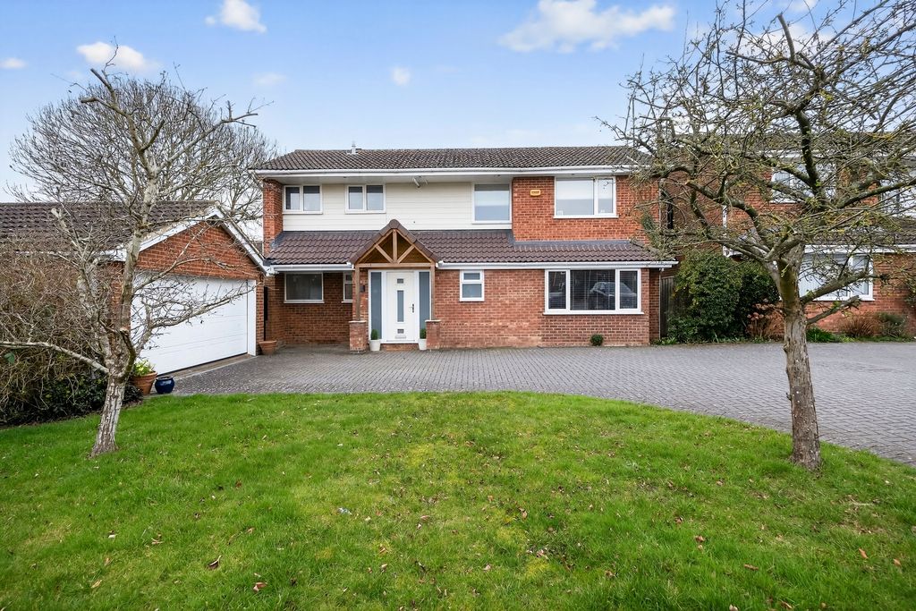 Property photo 2 of 22