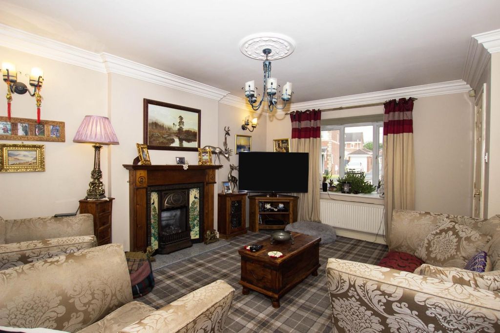 Property photo 3 of 10 Sidings (10).Jpg