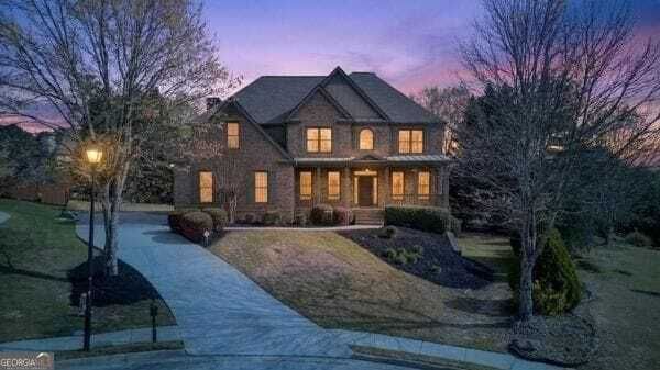Property photo 1 of 31