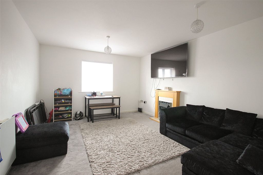 Property photo 2 of 6 Picture No. 05