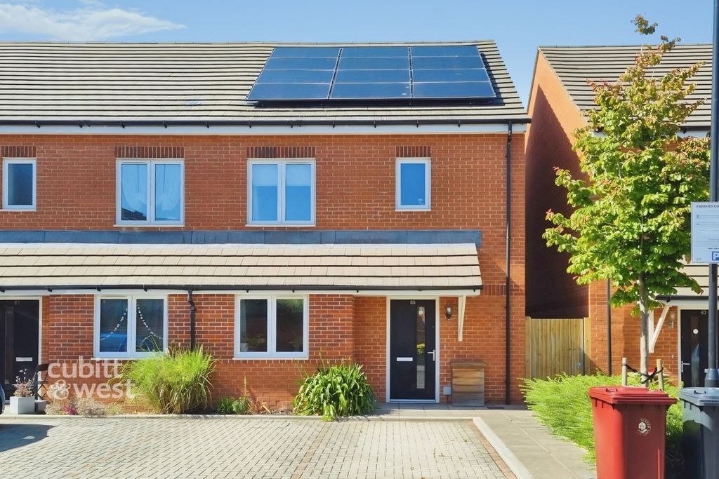 Property photo 1 of 12 c3Ac47B0-1