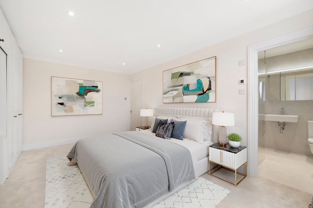 Property photo 3 of 15