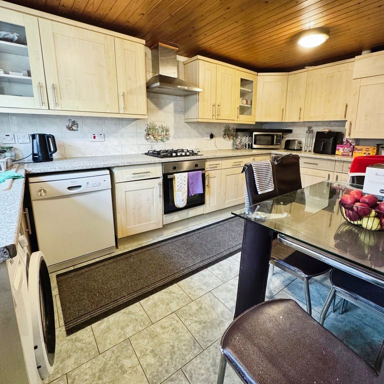 Property photo 2 of 10 Kt 1