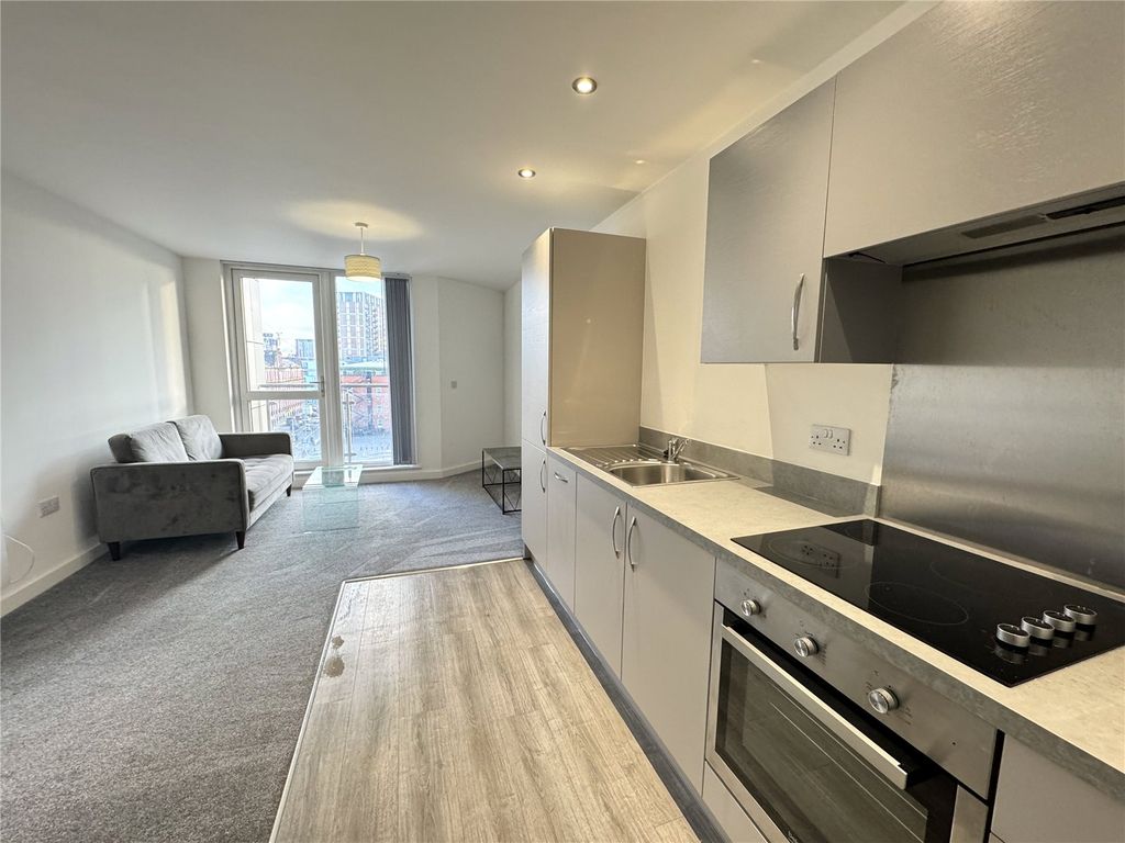 Property photo 3 of 5 Picture No. 13