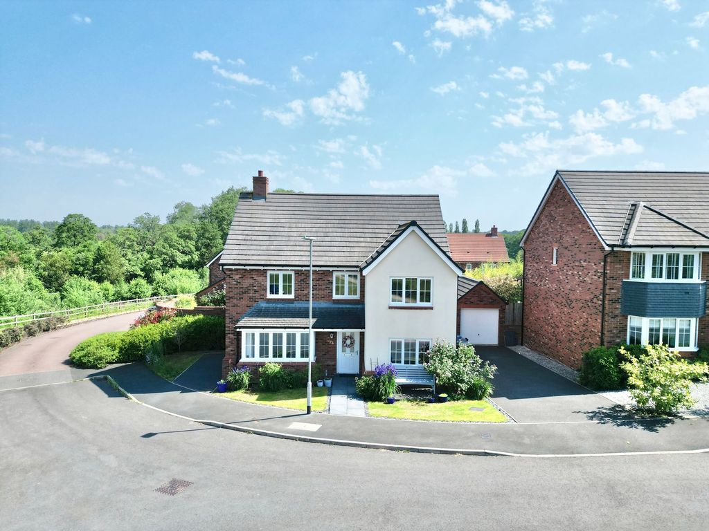Property photo 1 of 30