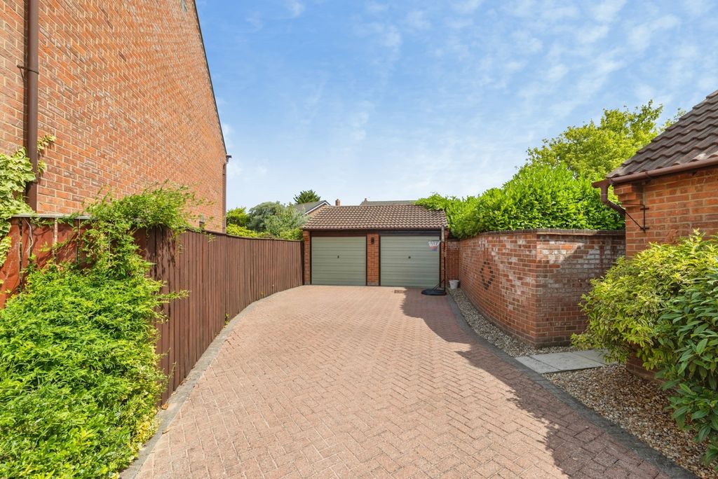 Property photo 2 of 22 Pbox-Img.Jpg
