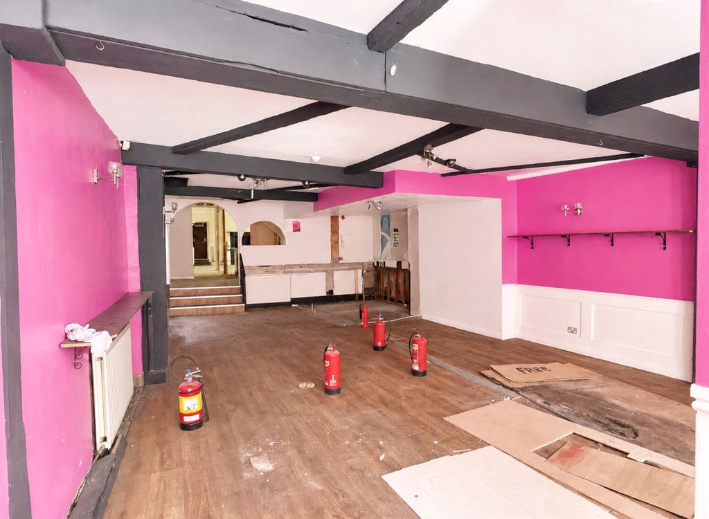 Property photo 2 of 15 Picture No. 22
