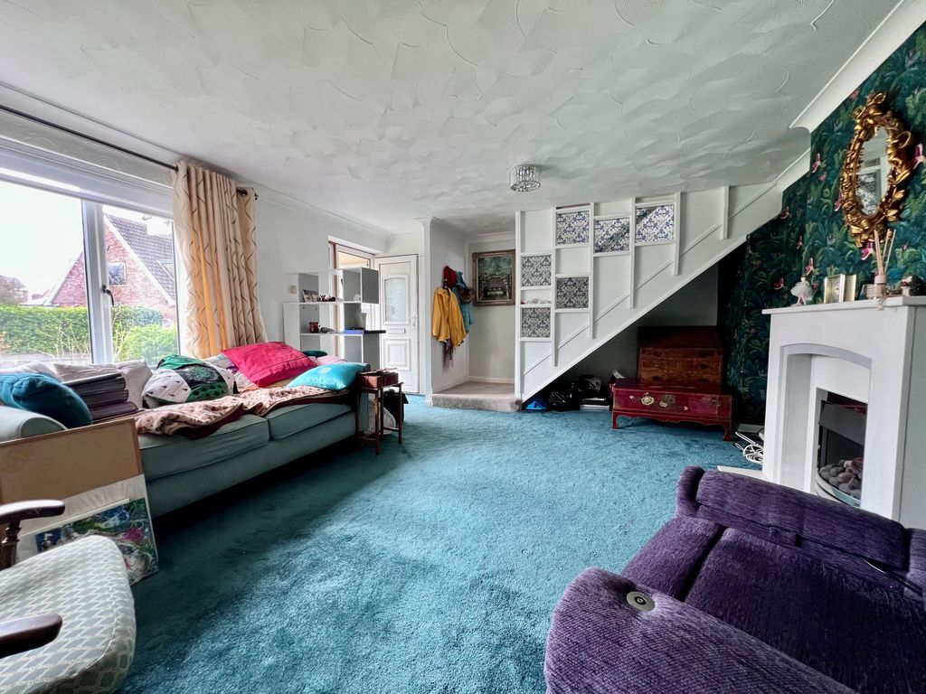 Property photo 3 of 15