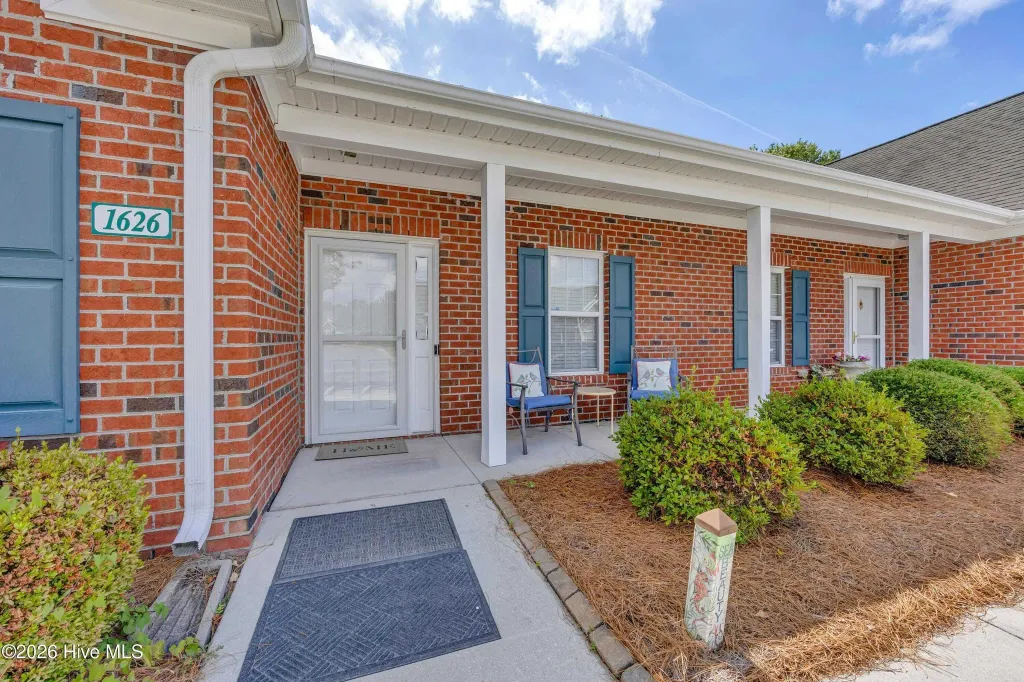 Property photo 1 of 31
