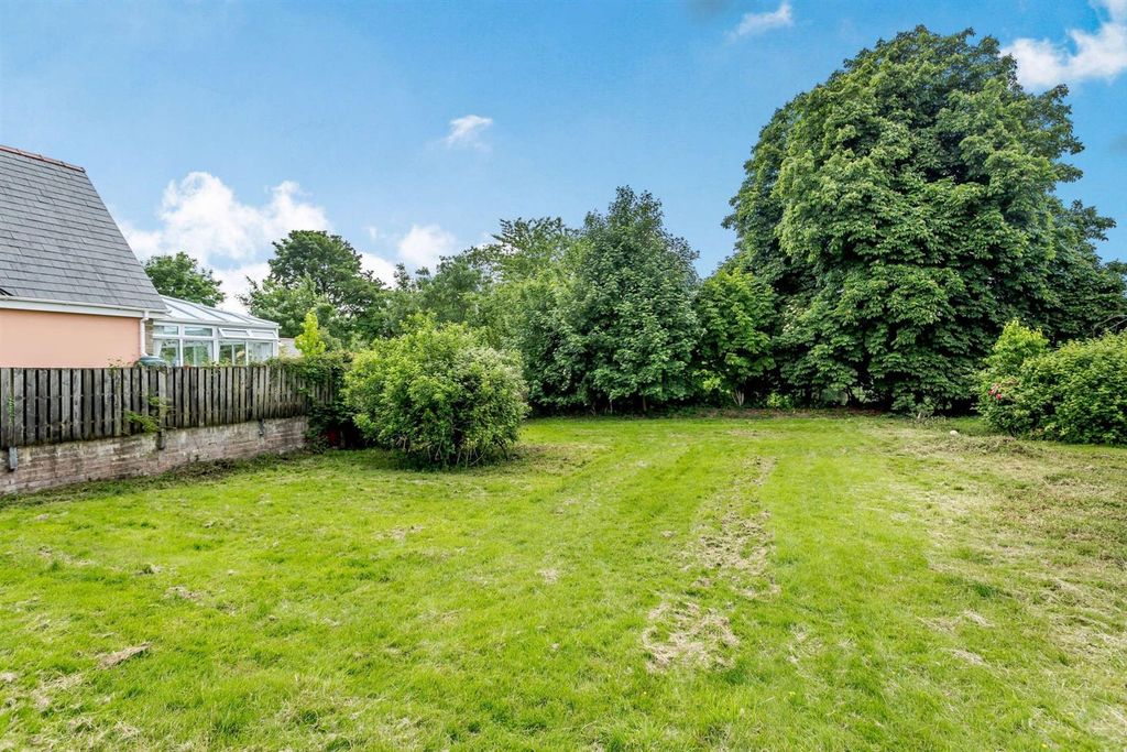 Property photo 2 of 2